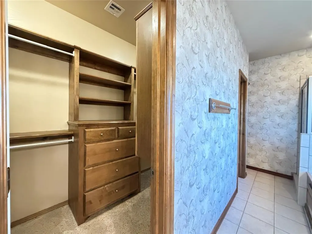 Photo 29 — 613 Okie Ridge Road, Yukon, OK 73099