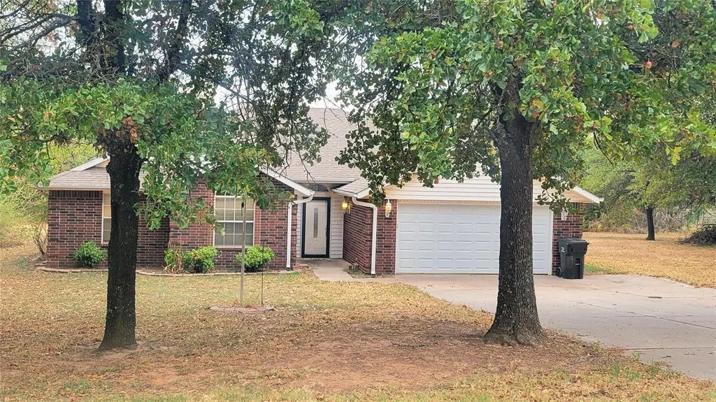 Front exterior — 114 Camaron Drive, Shawnee, OK 74804