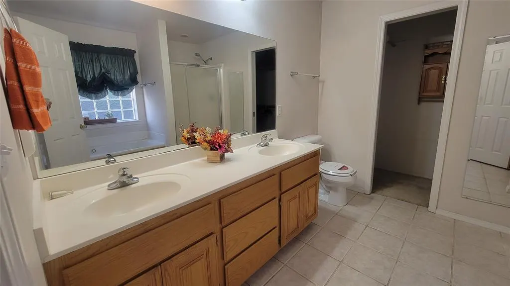 Photo 15 — 114 Camaron Drive, Shawnee, OK 74804