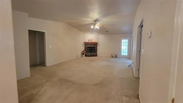 Photo 6 — 114 Camaron Drive, Shawnee, OK 74804