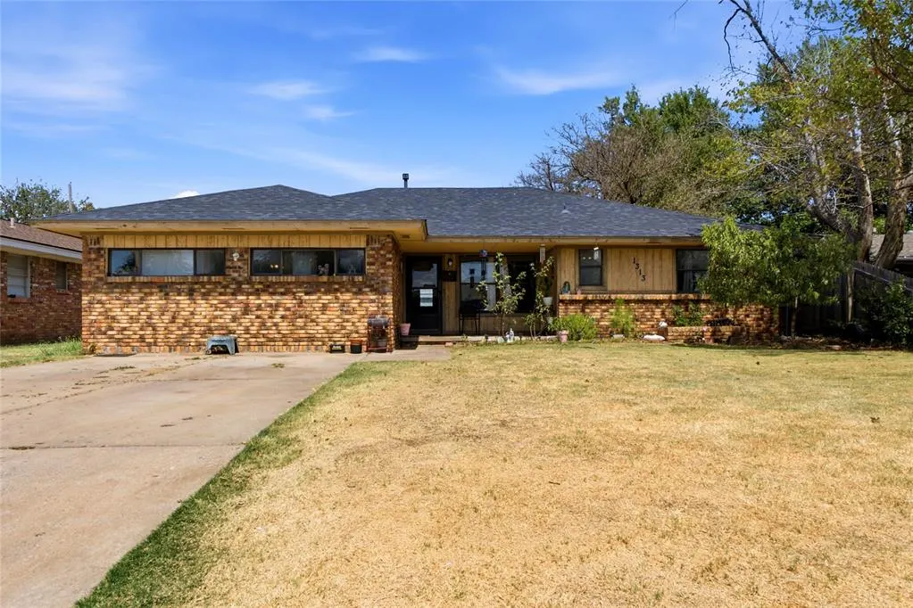 Photo 2 — 1313 SW 68th Street, Oklahoma City, OK 73159