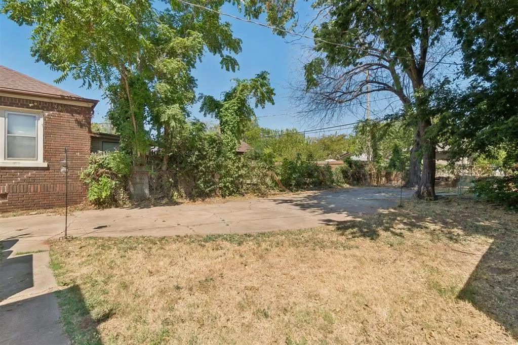 Photo 22 — 1225 NE 14th Street, Oklahoma City, OK 73117