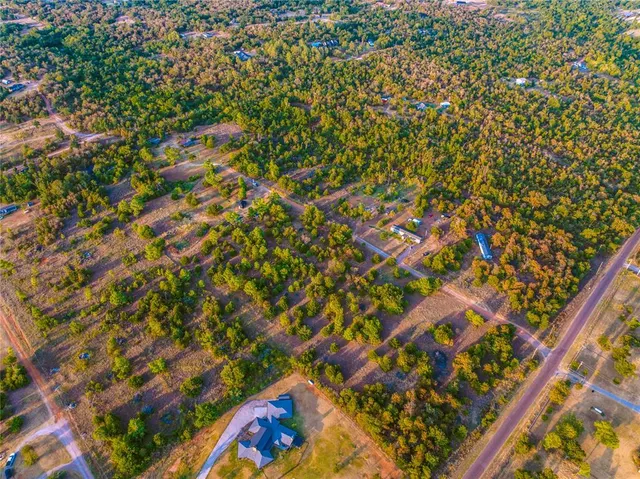 Photo 3 — 26133 Ash Lane, Blanchard, OK 73010