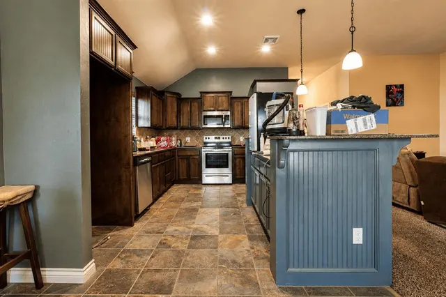 Photo 8 — 3401 Bear Mountain Drive, Norman, OK 73069