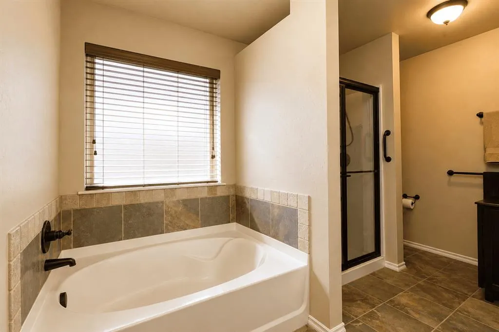 Photo 17 — 3401 Bear Mountain Drive, Norman, OK 73069