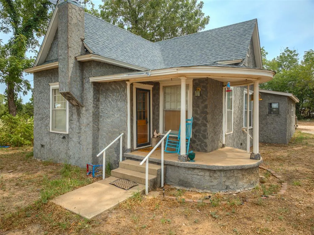 Front exterior — 29693 E 750 Road, Hennessey, OK 73028