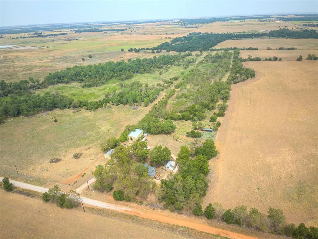 Photo 9 — 29693 E 750 Road, Hennessey, OK 73028