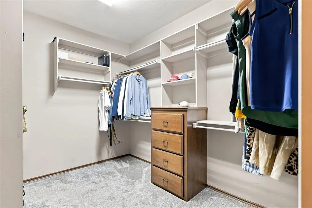 Photo 17 — 6400 Bent Wood Drive, Oklahoma City, OK 73169