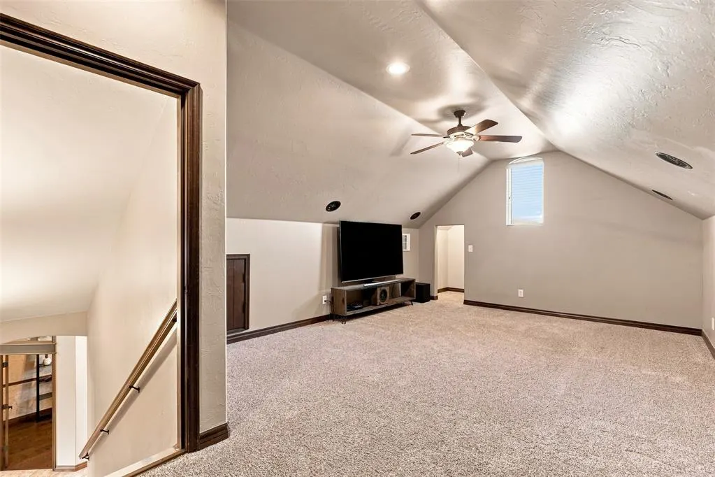 Photo 23 — 6400 Bent Wood Drive, Oklahoma City, OK 73169