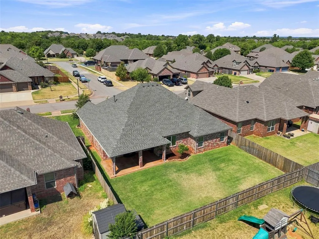 Photo 26 — 6400 Bent Wood Drive, Oklahoma City, OK 73169