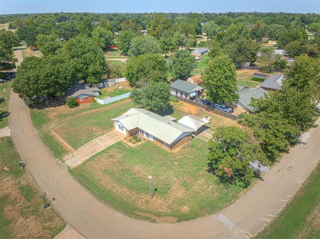 Photo 9 — 116 S Cimarron Drive, Perkins, OK 74059