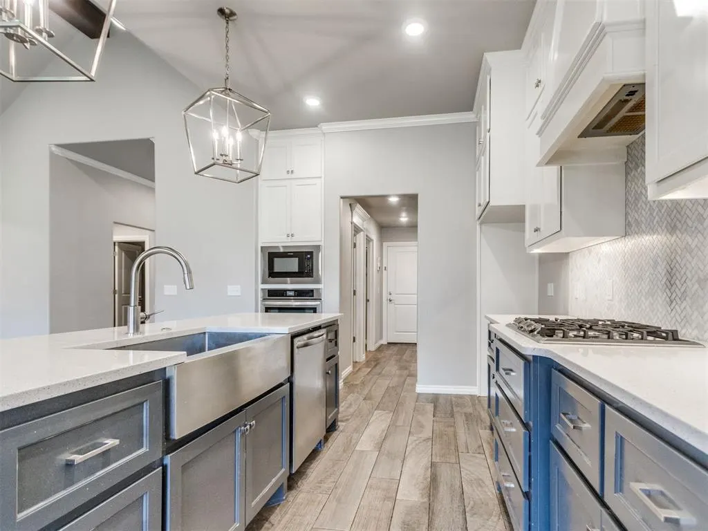 Photo 4 — 9125 NW 115th Street, Yukon, OK 73099