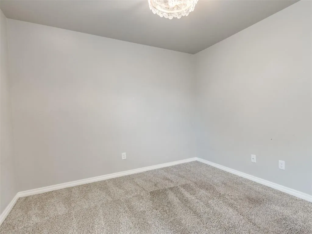 Photo 26 — 9125 NW 115th Street, Yukon, OK 73099