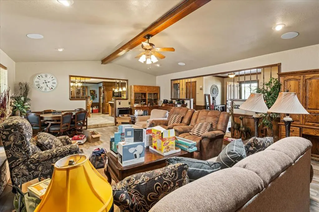 Photo 10 — 826 S Ebeling Drive, Mustang, OK 73064
