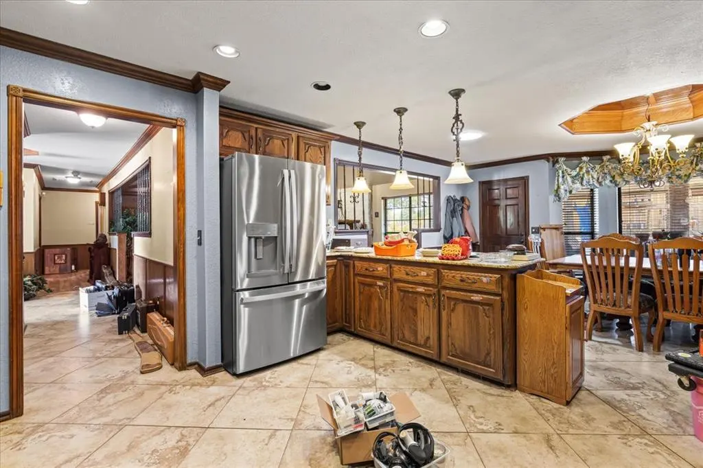Photo 13 — 826 S Ebeling Drive, Mustang, OK 73064