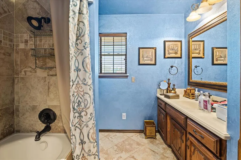 Photo 23 — 826 S Ebeling Drive, Mustang, OK 73064