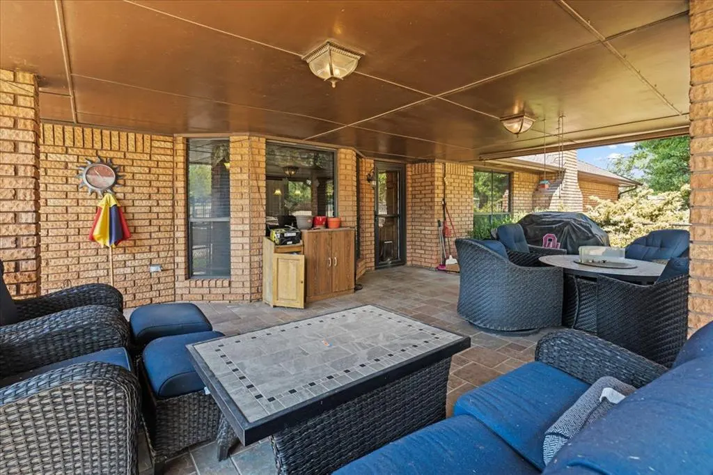 Photo 27 — 826 S Ebeling Drive, Mustang, OK 73064