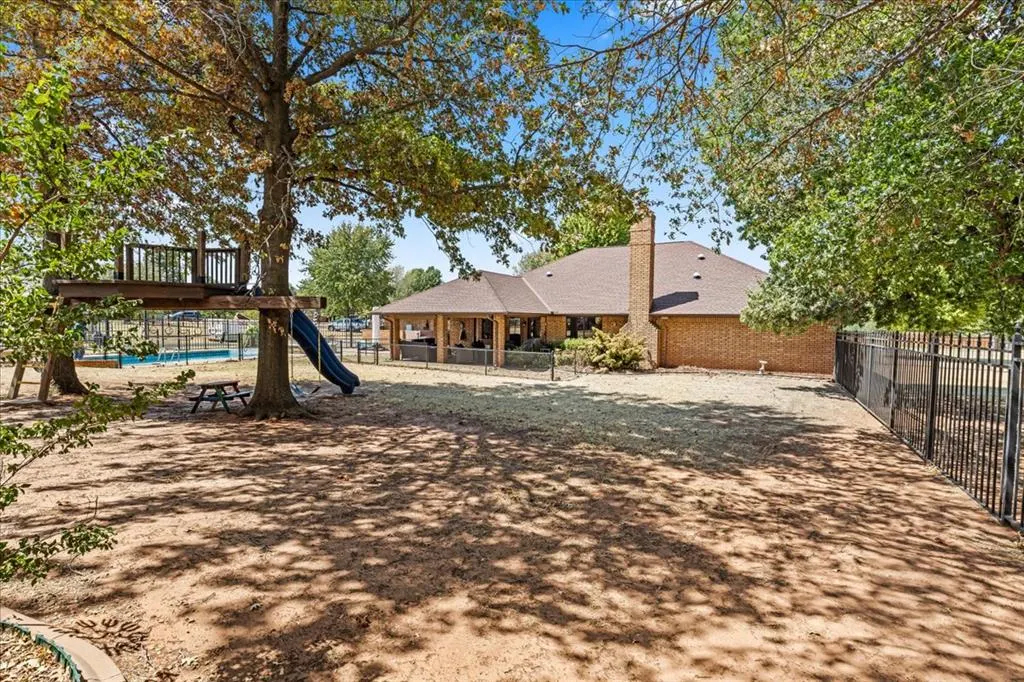 Photo 28 — 826 S Ebeling Drive, Mustang, OK 73064