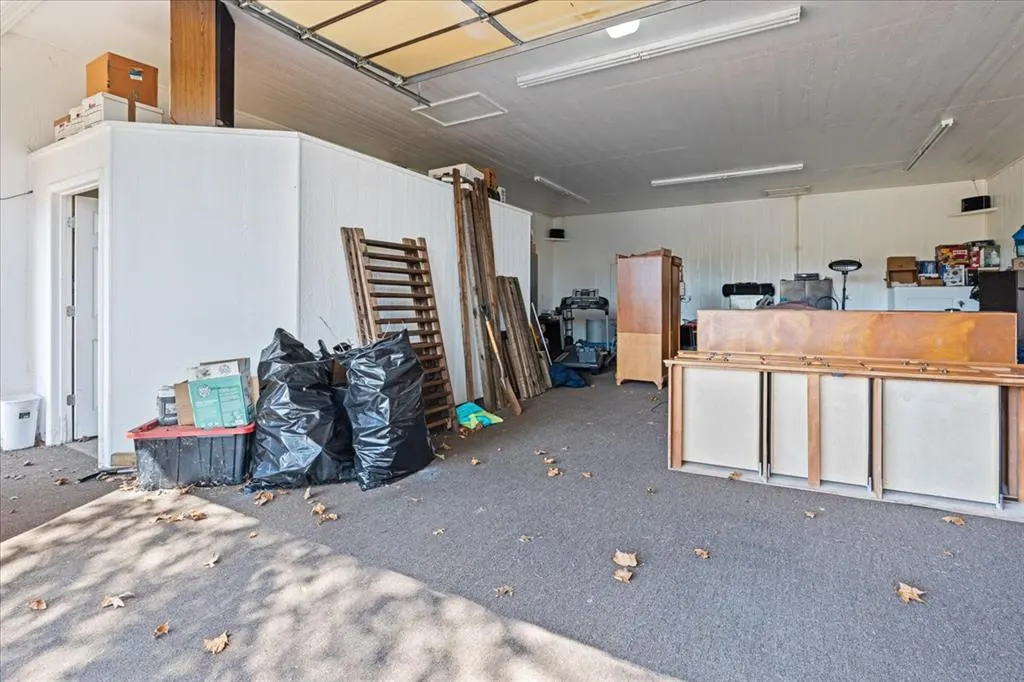 Photo 32 — 826 S Ebeling Drive, Mustang, OK 73064