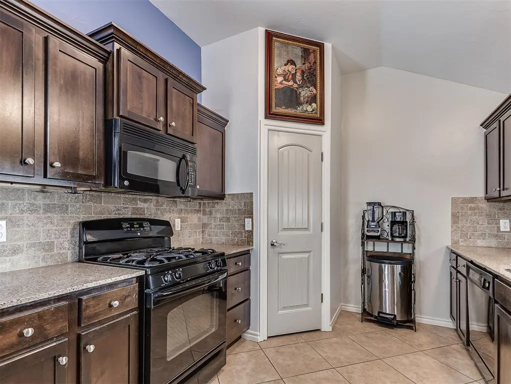 Photo 17 — 2116 Diana Drive, Norman, OK 73071