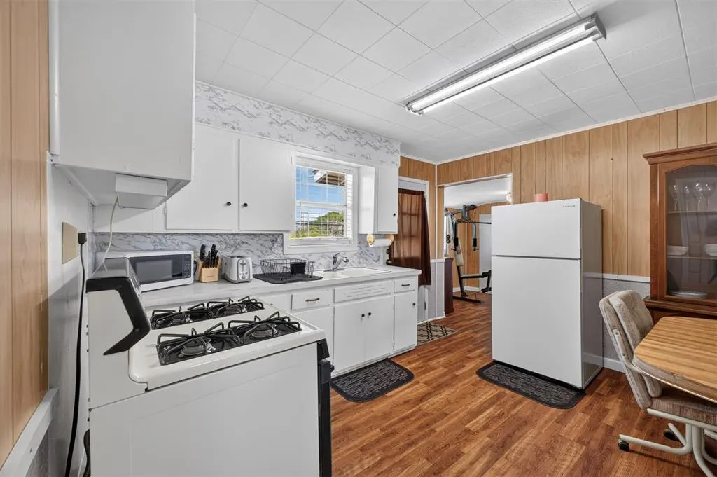 Photo 15 — 179 Herring Drive, Elk City, OK 73644