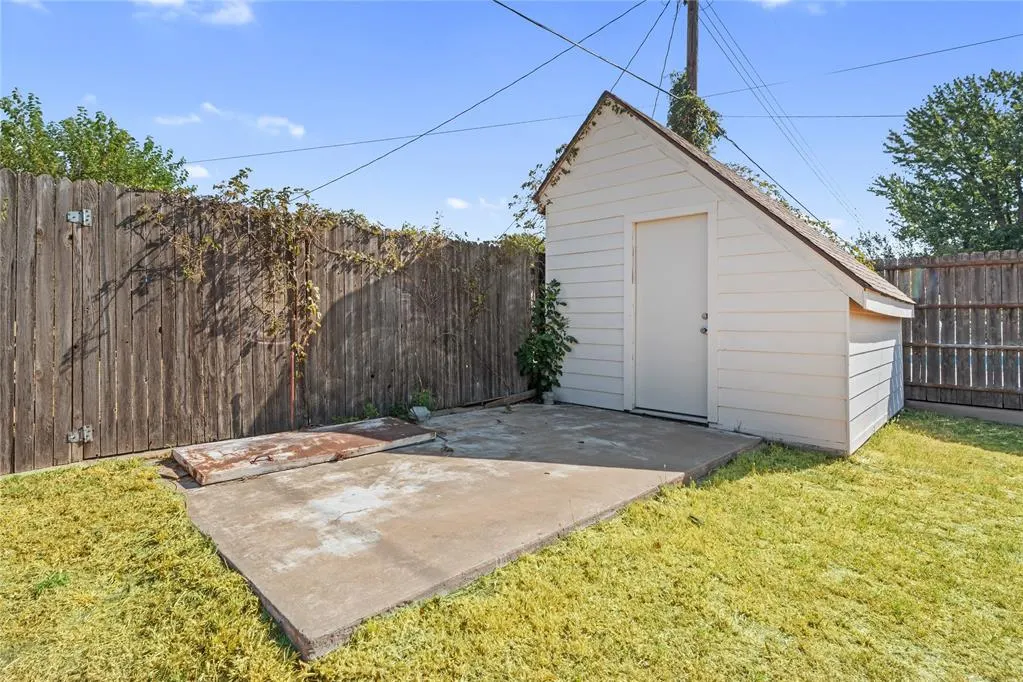 Photo 32 — 561 Skyview Drive, Watonga, OK 73772