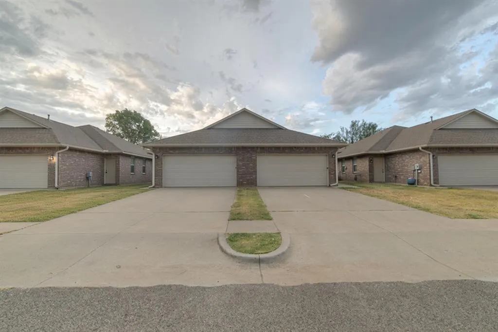 Front exterior — 212 Ashley Drive 212 & #214, Edmond, OK 73003