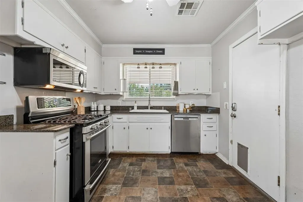 Photo 23 — 1211 N Sterling Avenue, Oklahoma City, OK 73127