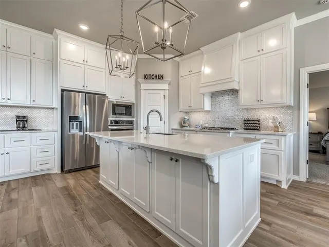 Photo 4 — 1624 NE 35th Street, Oklahoma City, OK 73160