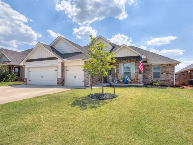 Photo 6 — 1624 NE 35th Street, Oklahoma City, OK 73160