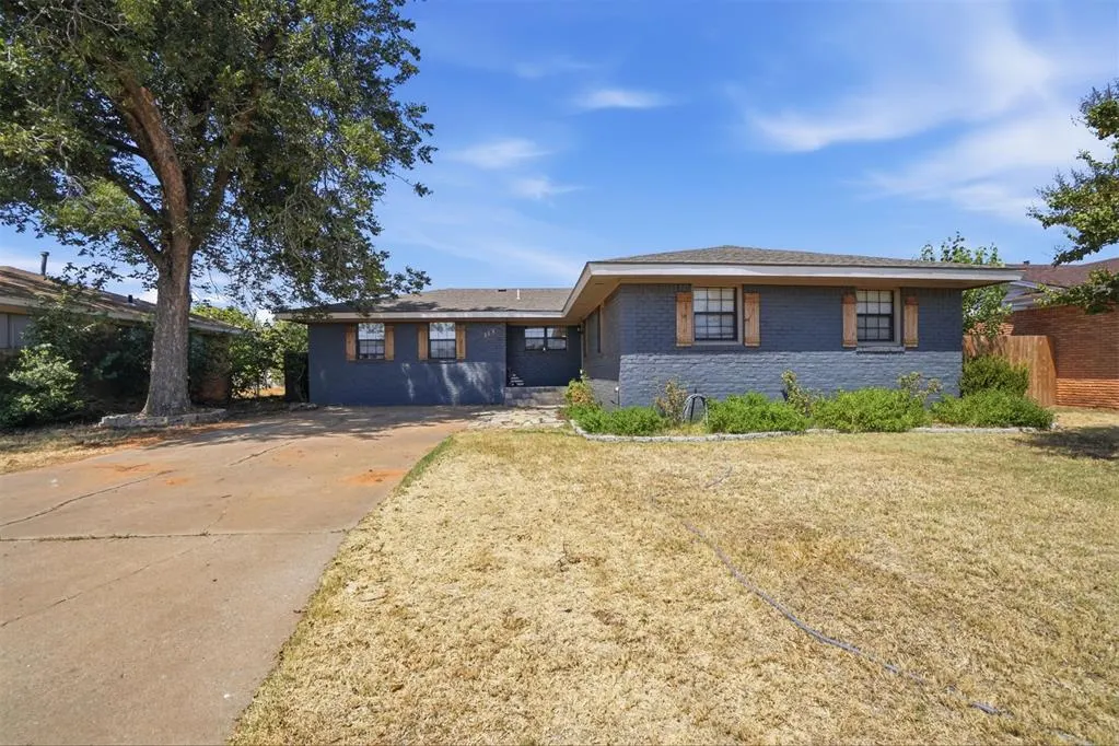 Photo 41 — 113 Sumner Drive, Altus, OK 73521