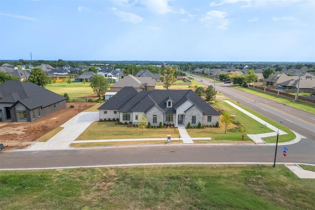 Photo 45 — 4500 SE 37th Street, Moore, OK 73165