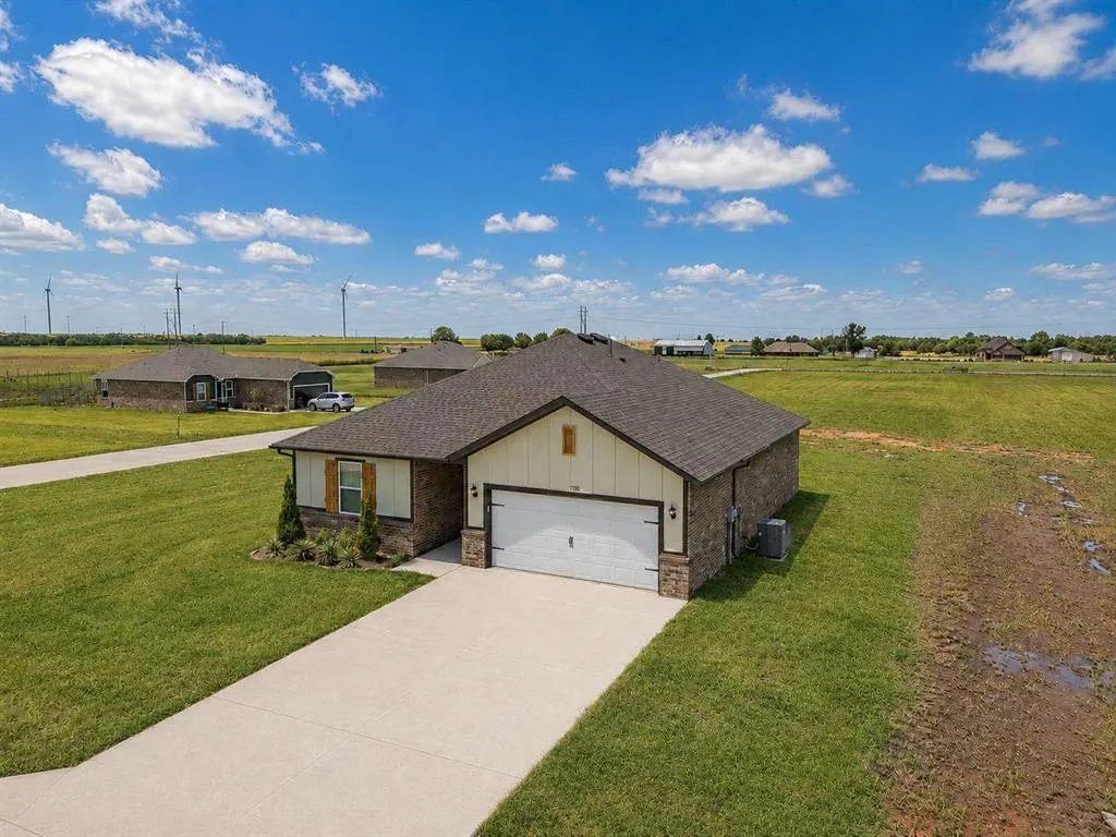 Photo 32 — 1710 Oak Way, Tuttle, OK 73089
