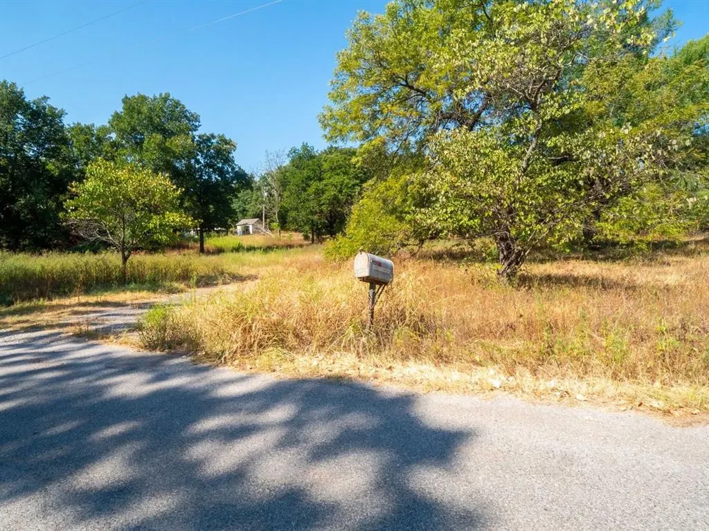 Photo 6 — 6205 S Hawkins Drive, Choctaw, OK 73020