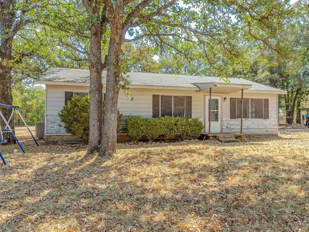Photo 4 — 8530 Lakewood Avenue, Guthrie, OK 73044