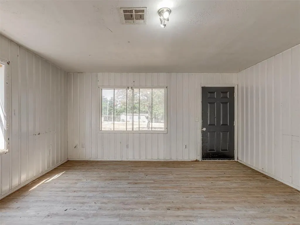 Photo 11 — 8530 Lakewood Avenue, Guthrie, OK 73044