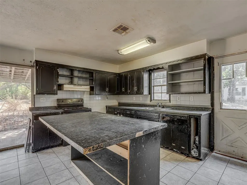 Photo 12 — 8530 Lakewood Avenue, Guthrie, OK 73044