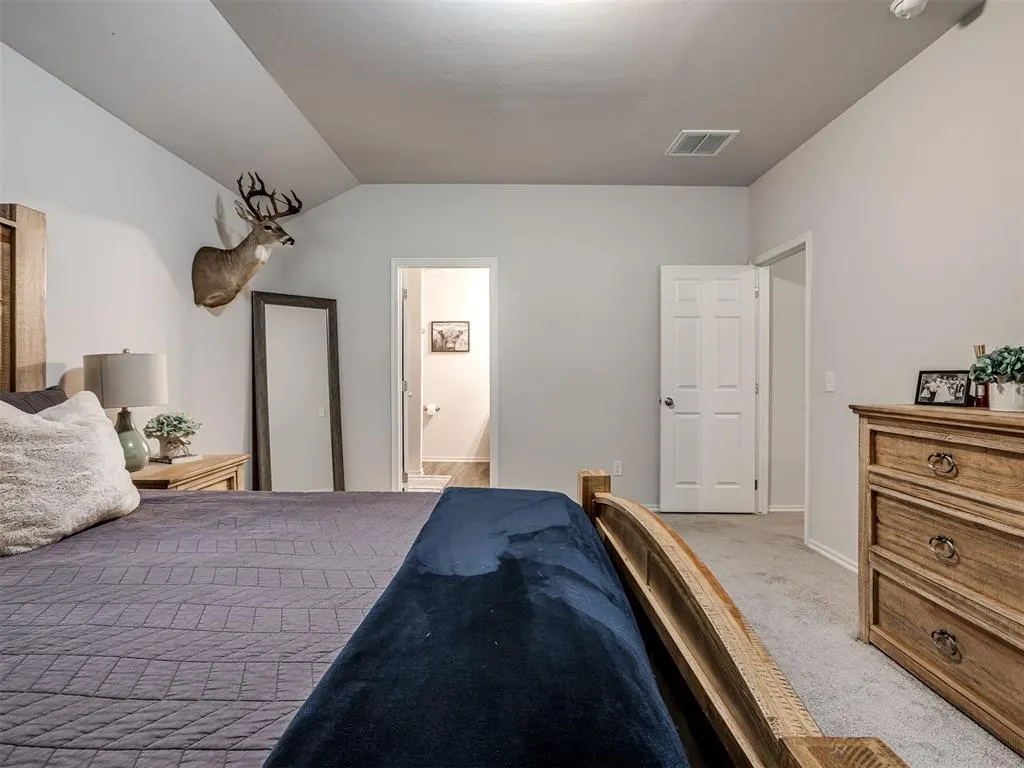 Photo 18 — 827 Highgarden Circle, Noble, OK 73068