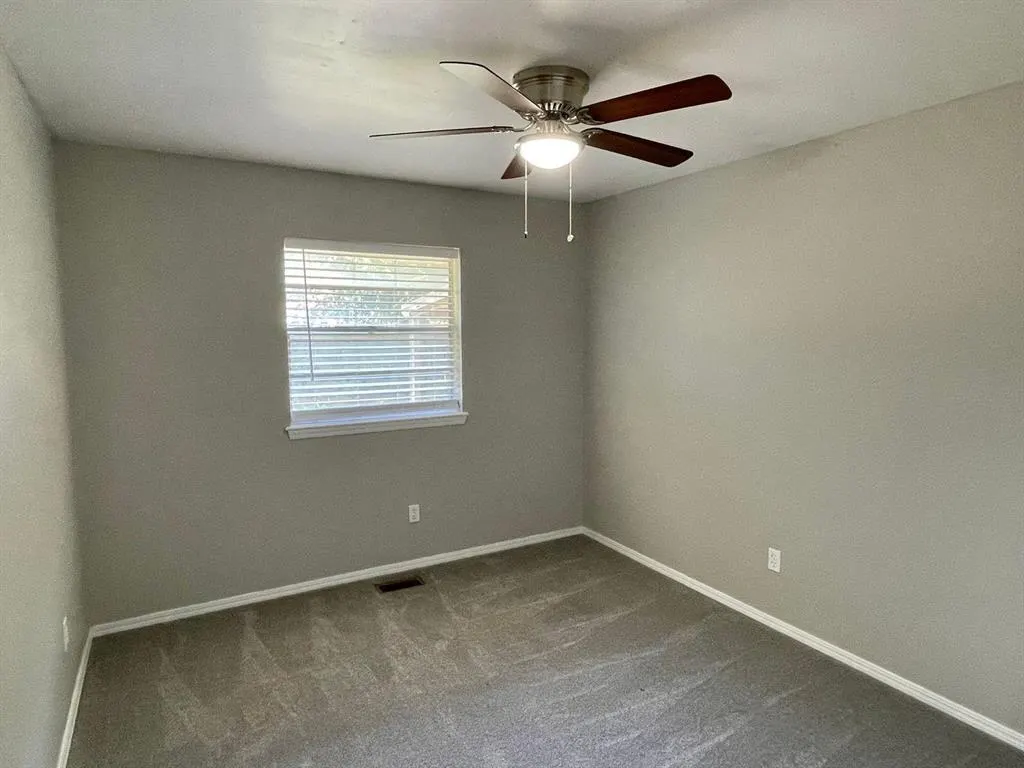 Photo 10 — 6712 18th Circle, Bethany, OK 73008