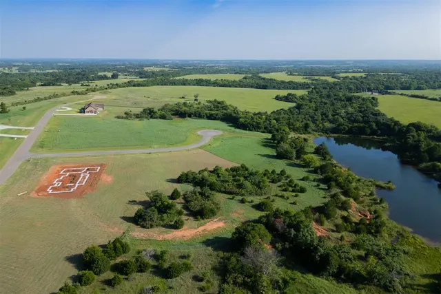 Photo 6 — 2525 Summit Lake Circle, Goldsby, OK 73093