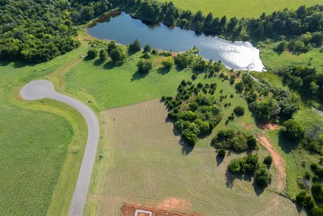 Photo 8 — 2525 Summit Lake Circle, Goldsby, OK 73093