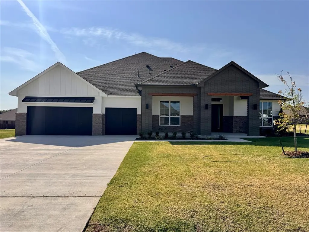 Front exterior — 4100 Blue Ridge Avenue, Newcastle, OK 73072
