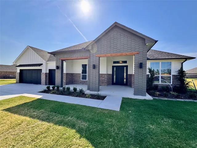 Photo 2 — 4100 Blue Ridge Avenue, Newcastle, OK 73072