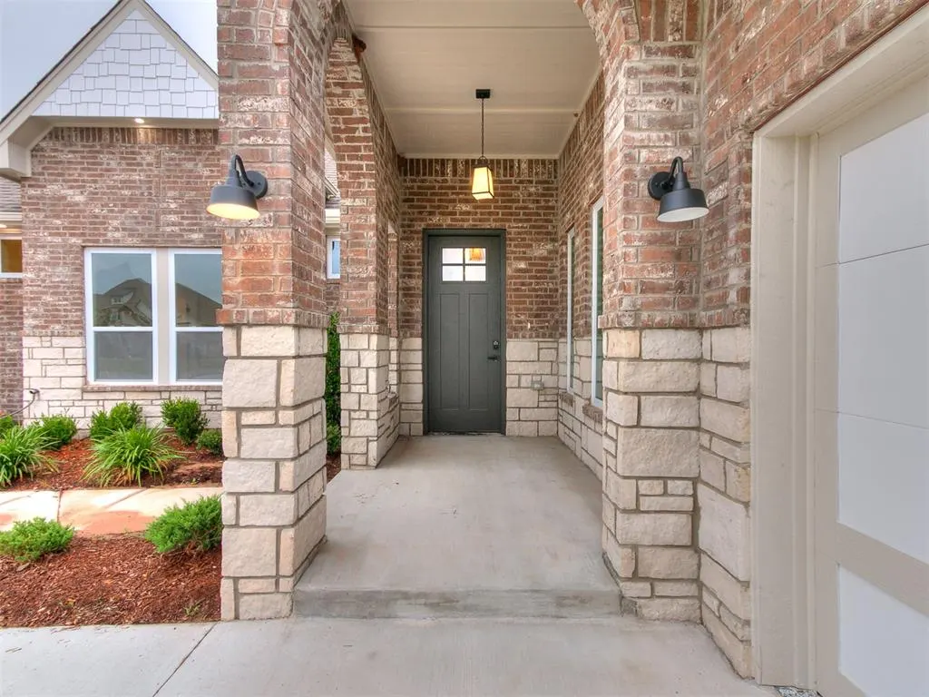 Photo 4 — 4046 Black Rock Lane, Newcastle, OK 73072