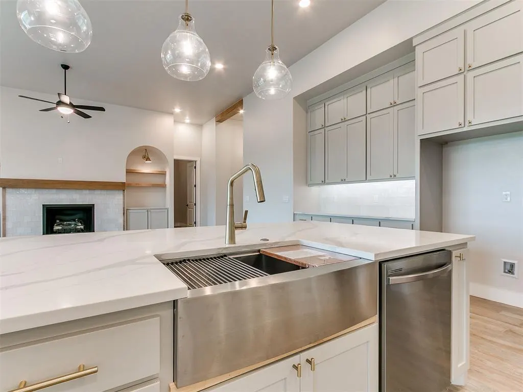 Photo 11 — 4046 Black Rock Lane, Newcastle, OK 73072
