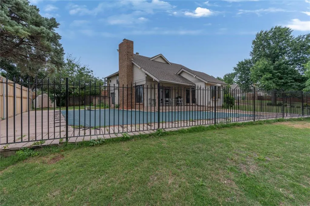 Photo 38 — 6209 Inland Road, Warr Acres, OK 73132