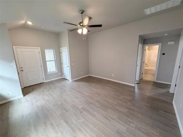 Photo 4 — 2912 NW 196th Place, Edmond, OK 73012