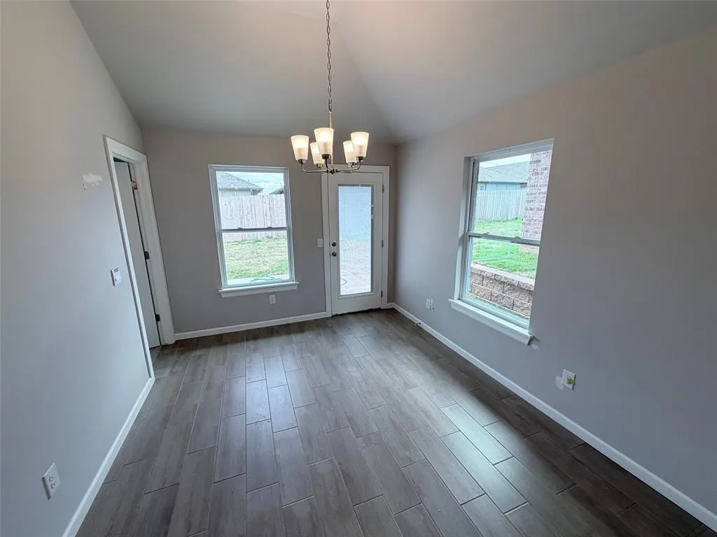 Photo 8 — 2912 NW 196th Place, Edmond, OK 73012