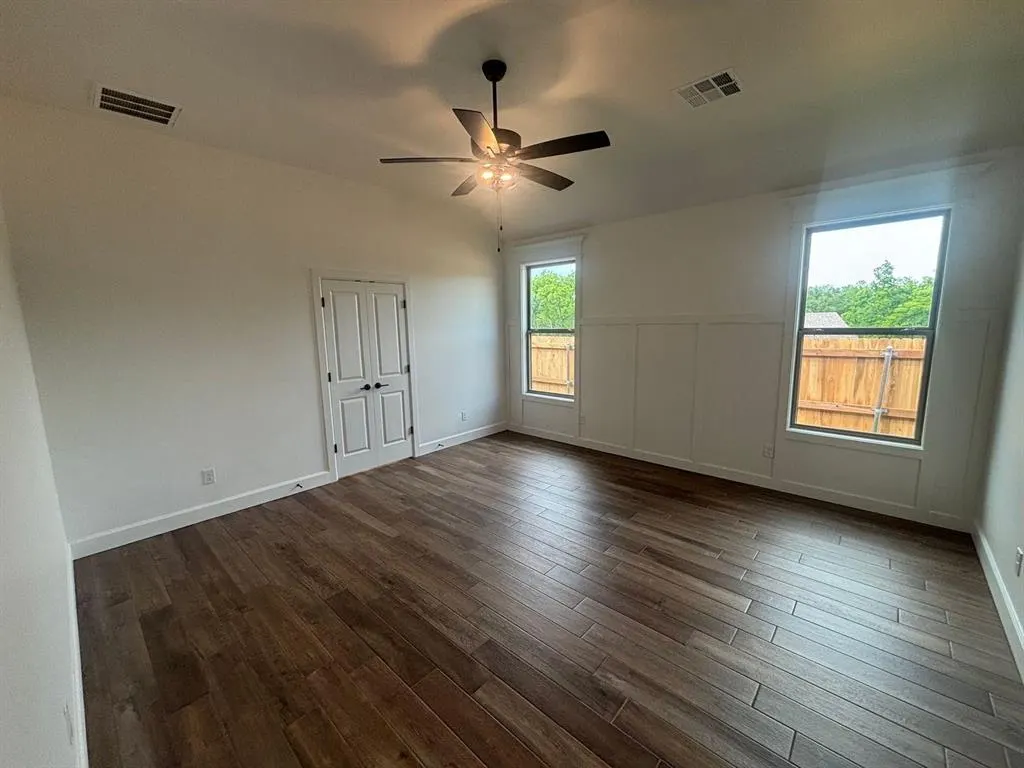 Photo 8 — 1900 Inglenook Drive, Norman, OK 73071