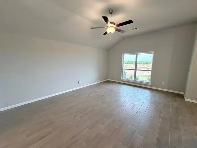 Photo 2 — 3028 NW 196th Street, Edmond, OK 73012